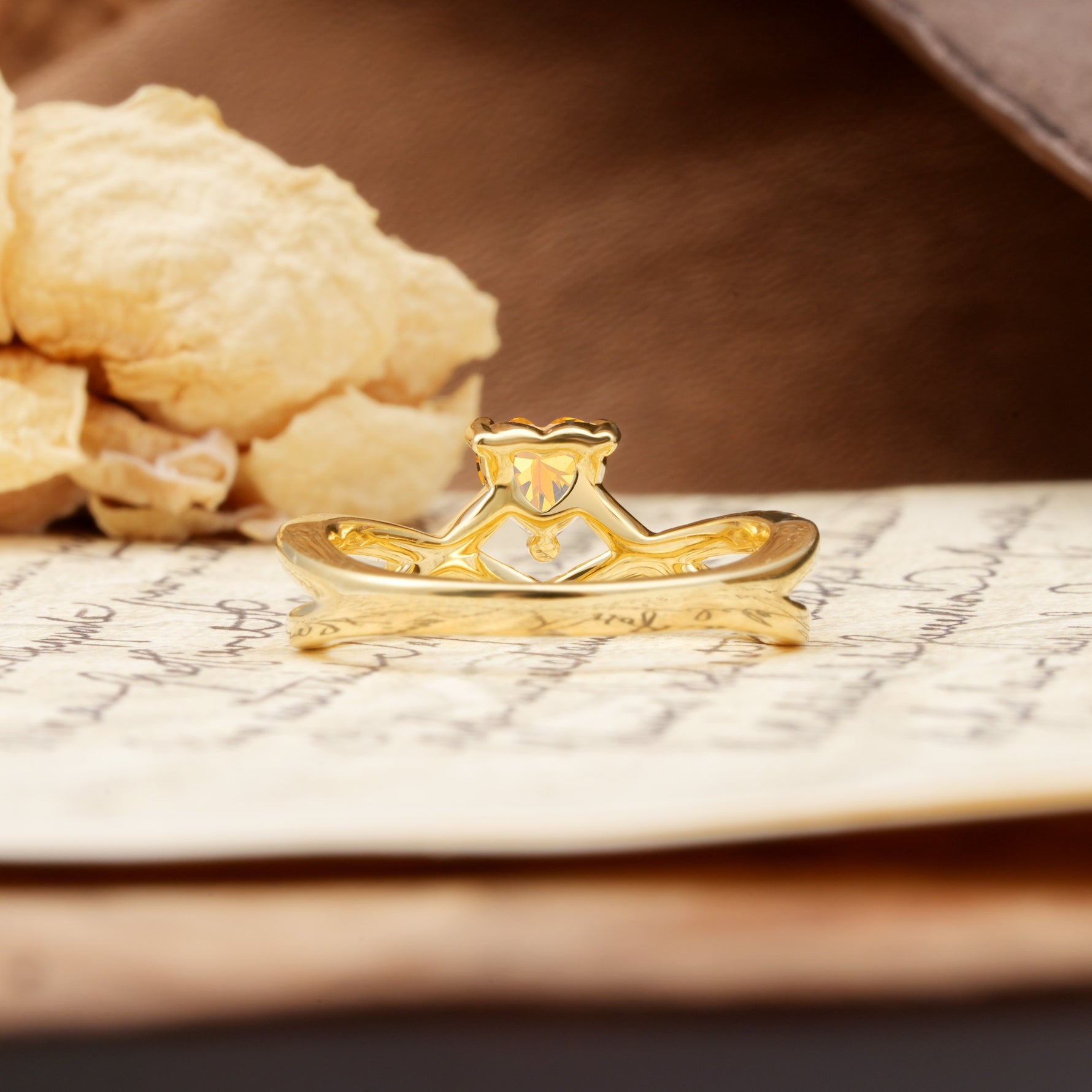 Unique Luxurious 3-Prong Heart-Cut Citrine Engagement Ring - Additional view
