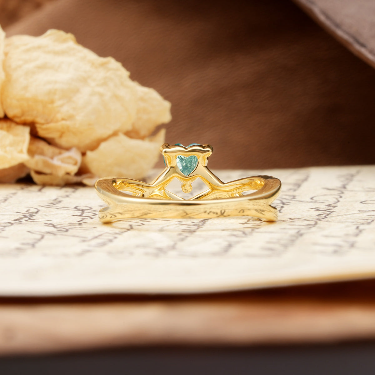 Unique Luxurious 3-Prong Heart-Cut Moss Agate Engagement Ring - Additional view