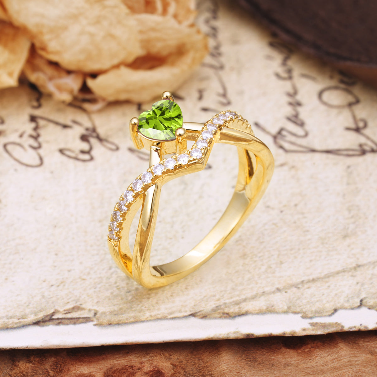 Unique Luxurious 3-Prong Heart-Cut Peridot Engagement Ring - Additional view