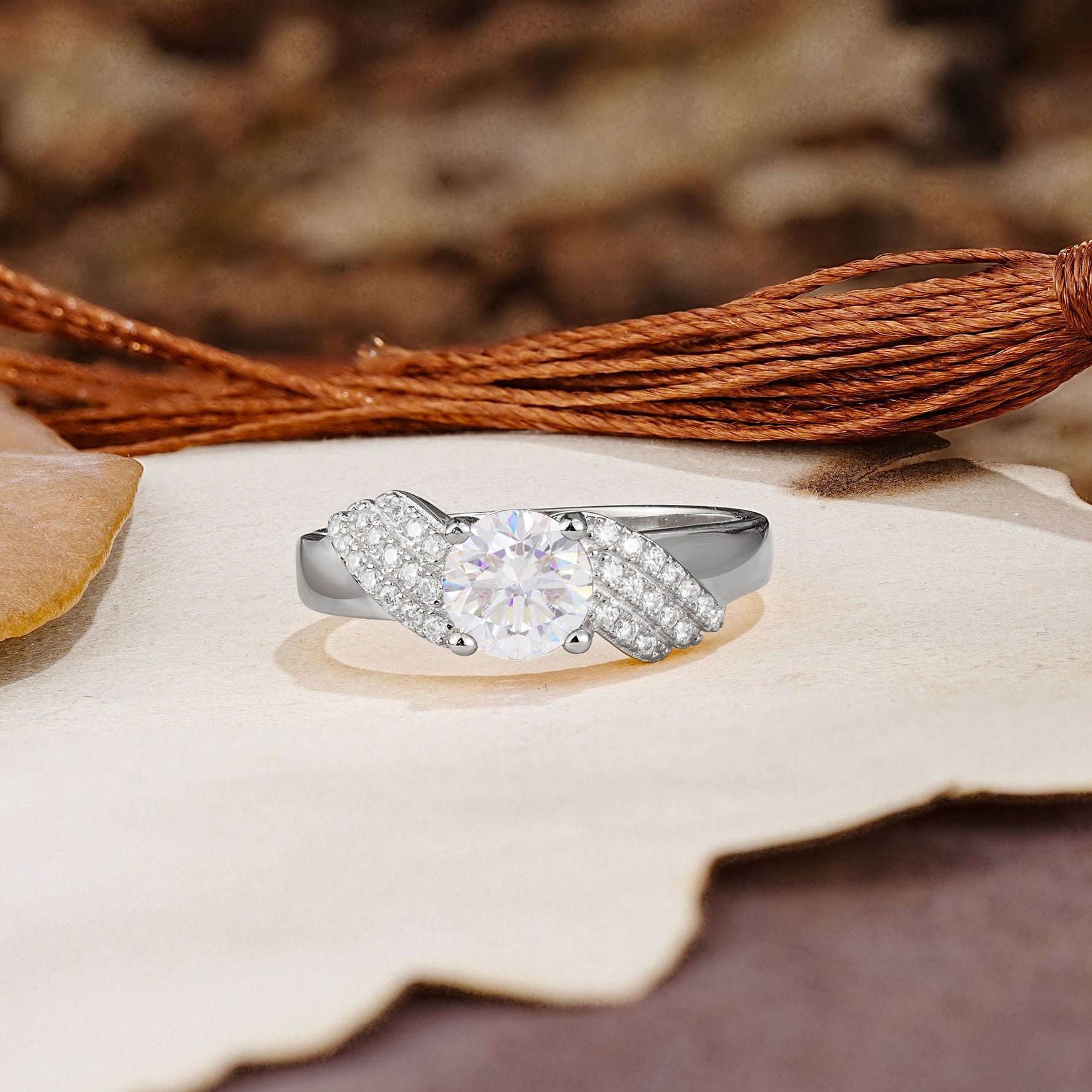 Unique Luxury 4-Prong Round Cut Moissanite Engagement Ring - Additional view