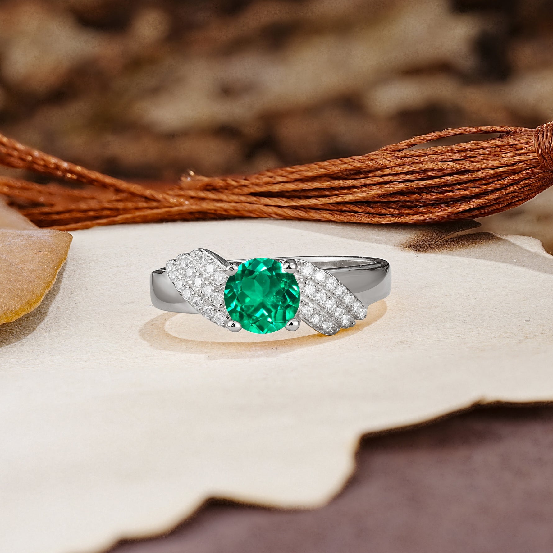 Unique Luxury 4-Prong Round Cut Emerald Engagement Ring - Additional view