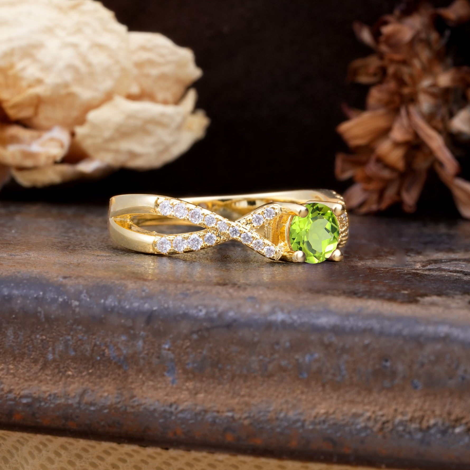 Unique Luxurious Wrap-Around 4-Prong Round Cut Peridot Engagement Ring - Additional view