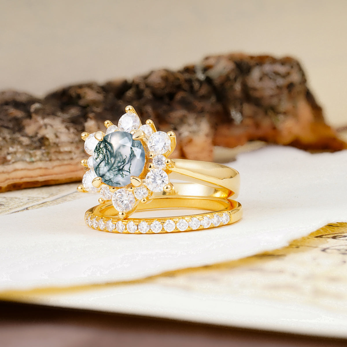 Natural Inspiration Flower Shape 4-Prong Round Cut Moss Agate Wedding Bride Ring Set - Additional view