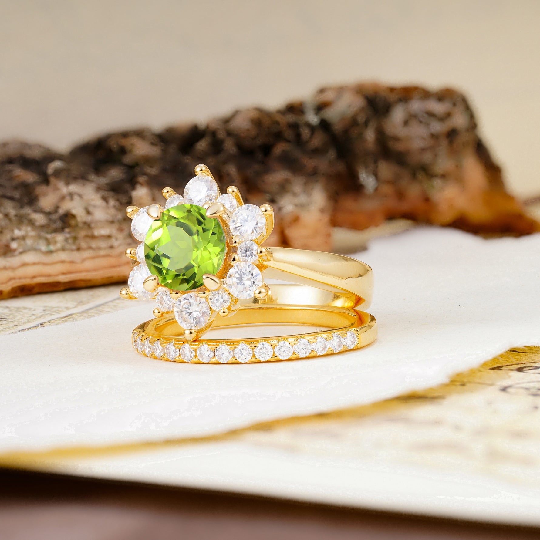 Natural Inspiration Flower Shape 4-Prong Round Cut Peridot Wedding Bride Ring Set - Additional view