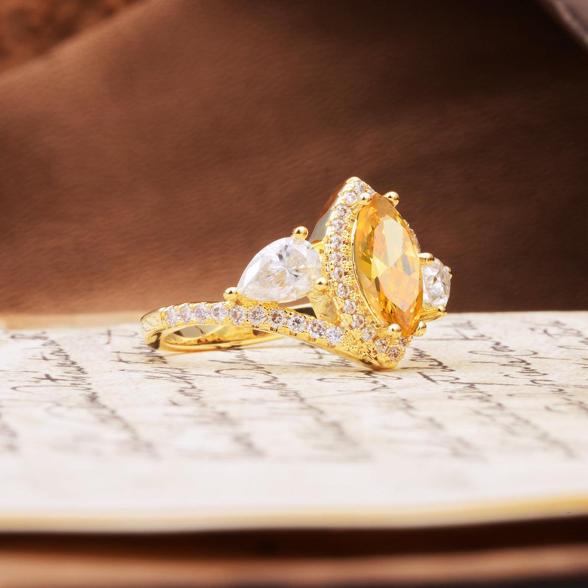 Classic Vintage Luxury 4-Prong Marquise Cut Citrine Engagement Ring - Additional view