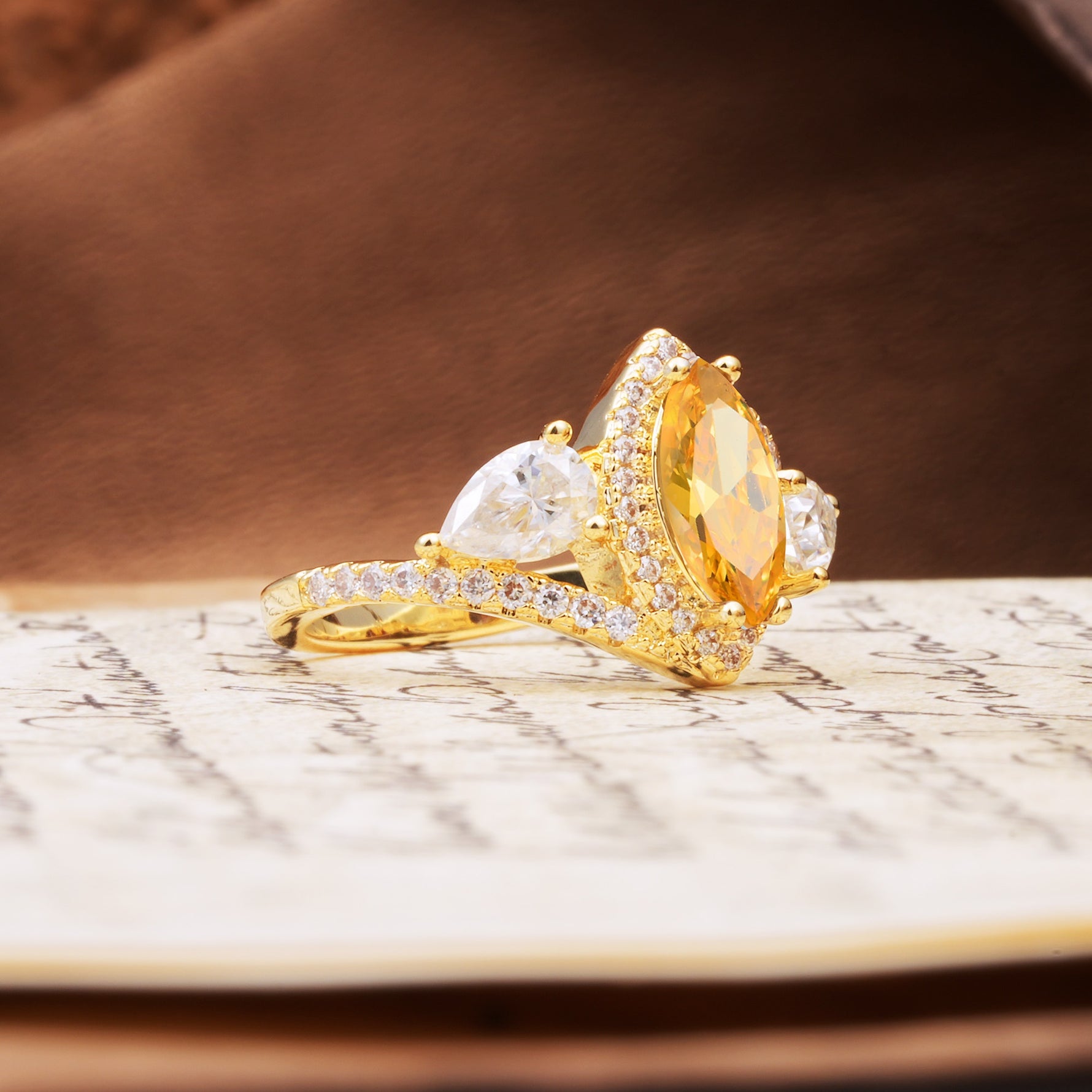 Classic Vintage Luxury 4-Prong Marquise Cut Citrine Engagement Ring - Additional view
