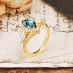 Classic Vintage Luxury 4-Prong Marquise Cut Alexandrite Engagement Ring - Additional view