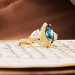 Classic Vintage Luxury 4-Prong Marquise Cut Alexandrite Engagement Ring - Additional view
