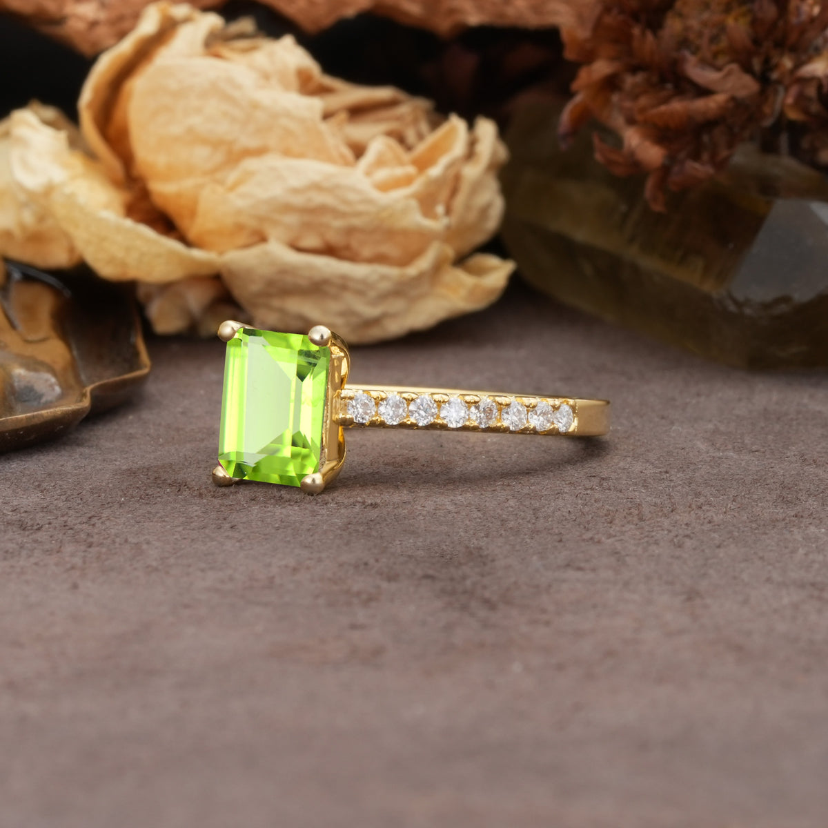 Unique, Minimalist 4-Prong Emerald Cut Peridot Engagement Ring - Additional view