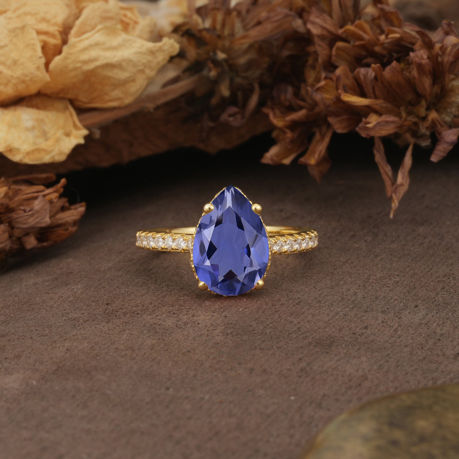 Classic Luxury 4 Prong Pear Cut Tanzanite Engagement Ring