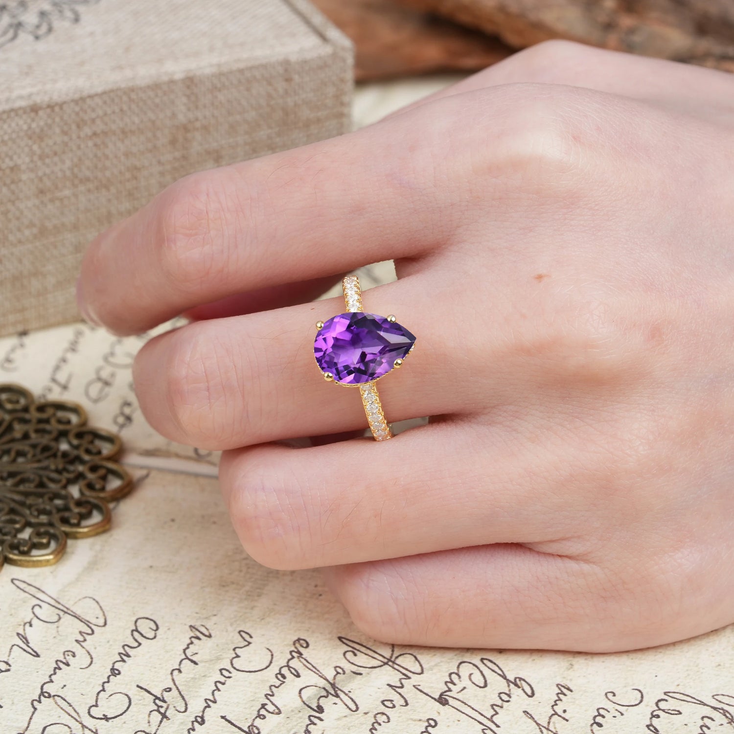 Classic Luxury 4 Prong Pear Cut Amethyst Engagement Ring