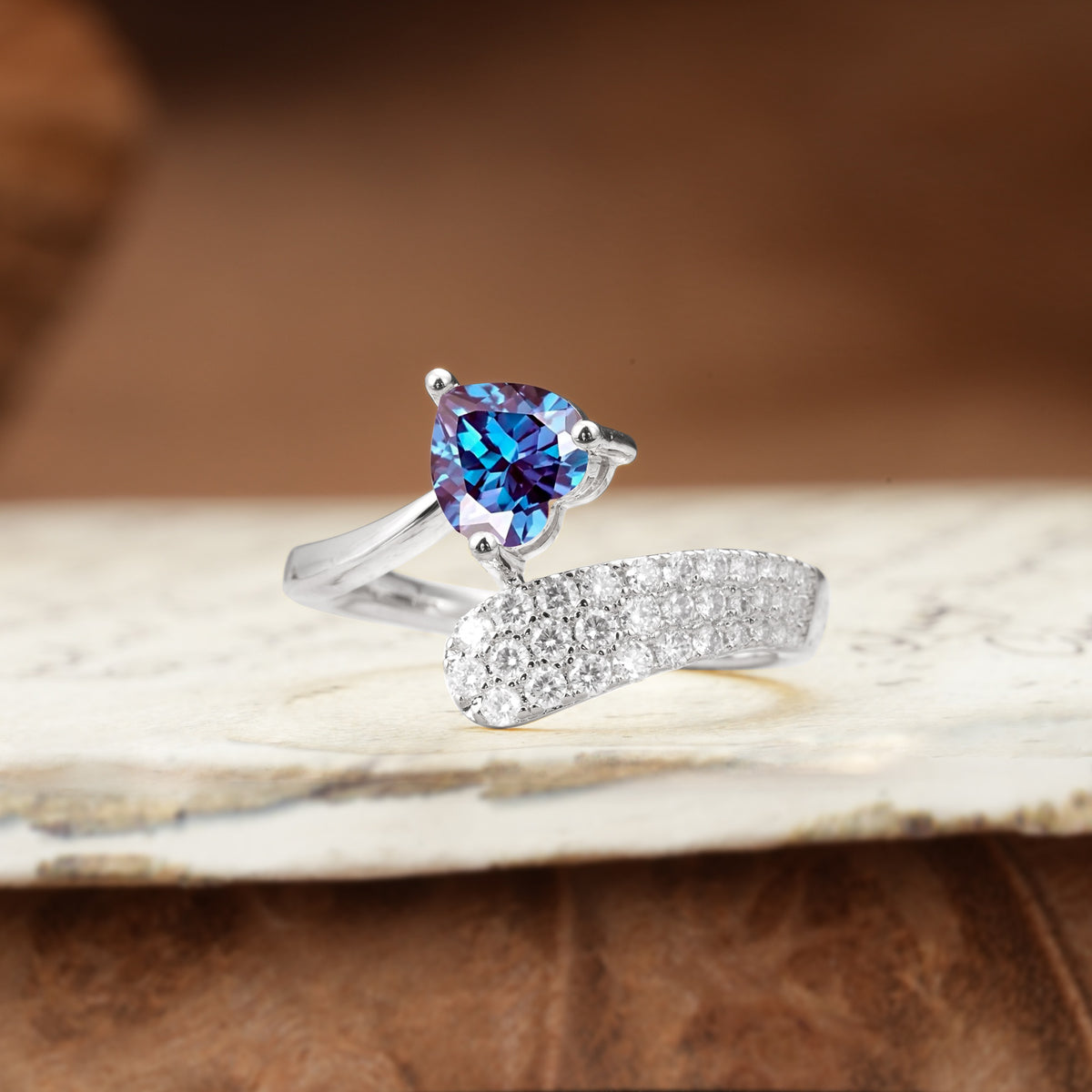 Unique & Luxurious Single-Row Pavé, 3-Prong, Heart-Cut Diamond Ring Alexandrite Engagement Ring - Additional view