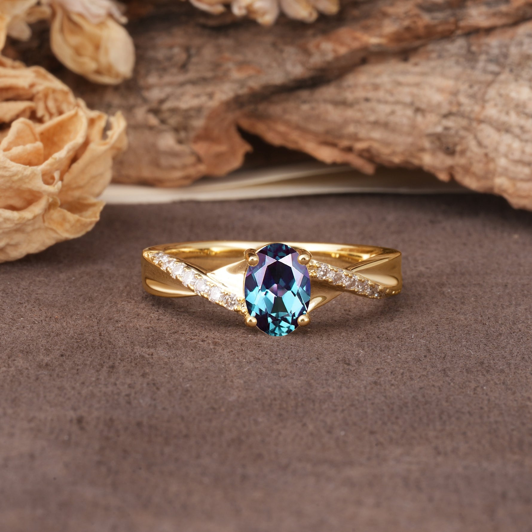 Unique, Luxurious Twisted 4-Prong Oval Cut Alexandrite Engagement Ring - Additional view