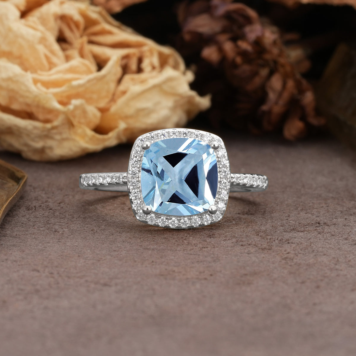 Classic Luxury 4-Prong Princess Cut Aquamarine Engagement Ring - Additional view