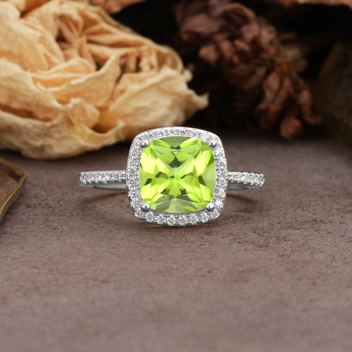 Classic Luxury 4-Prong Princess Cut Peridot Engagement Ring - Additional view
