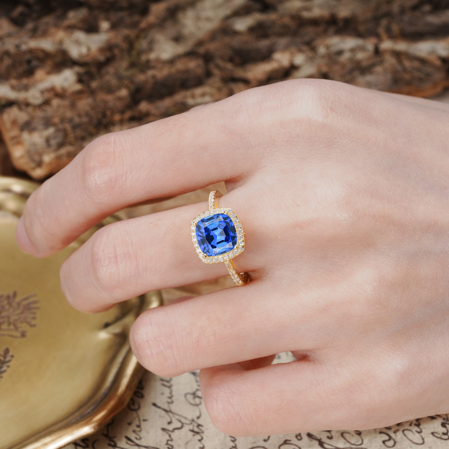 Classic Luxury 4-Prong Princess Cut Sapphire Engagement Ring