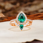 Classic Luxury Vintage 5-Prong Pear Cut Emerald Wedding Bride Ring Set - Additional view
