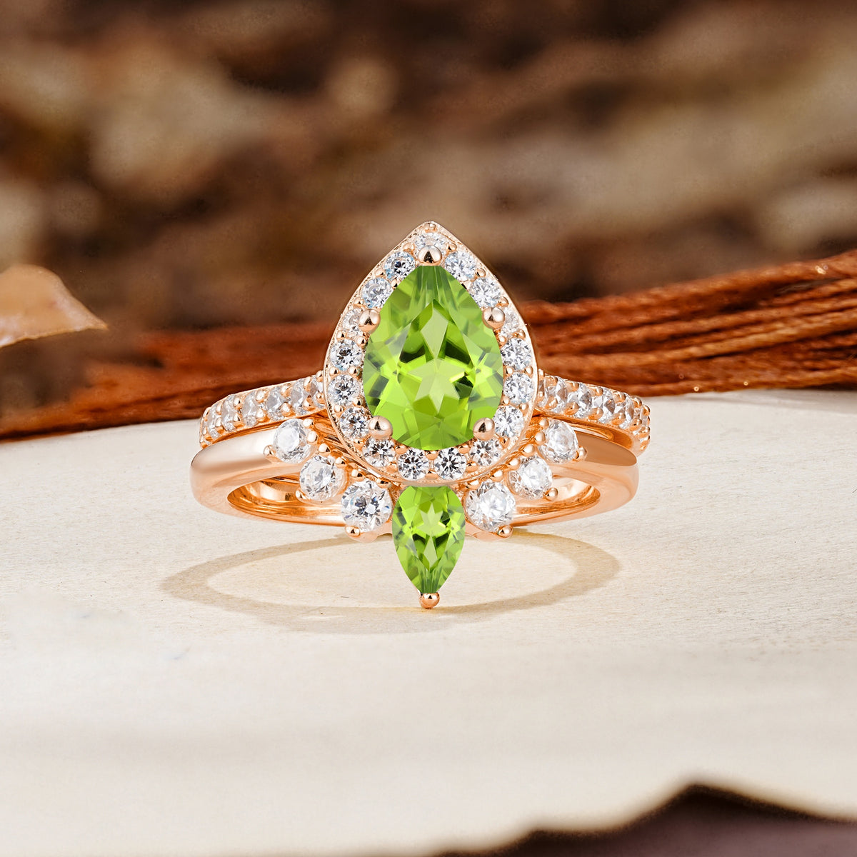 Classic Luxury Vintage 5-Prong Pear Cut Peridot Wedding Bride Ring Set - Additional view