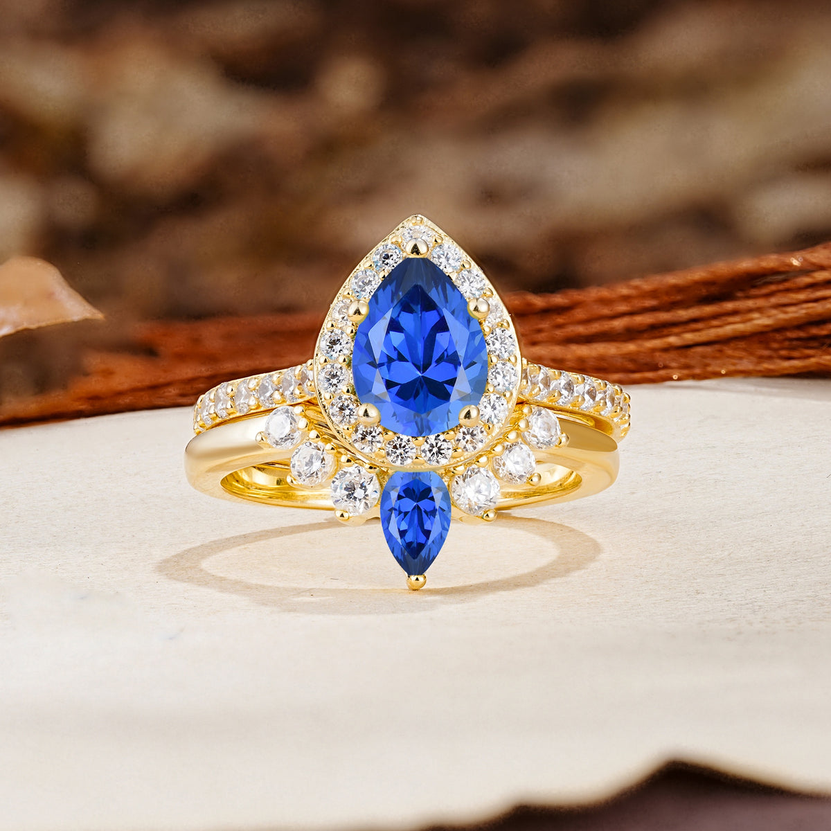 Classic Luxury Vintage 5-Prong Pear Cut Sapphire Wedding Bride Ring Set - Additional view