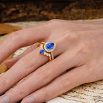 Classic Luxury Vintage 5-Prong Pear Cut Sapphire Wedding Bride Ring Set - Additional view