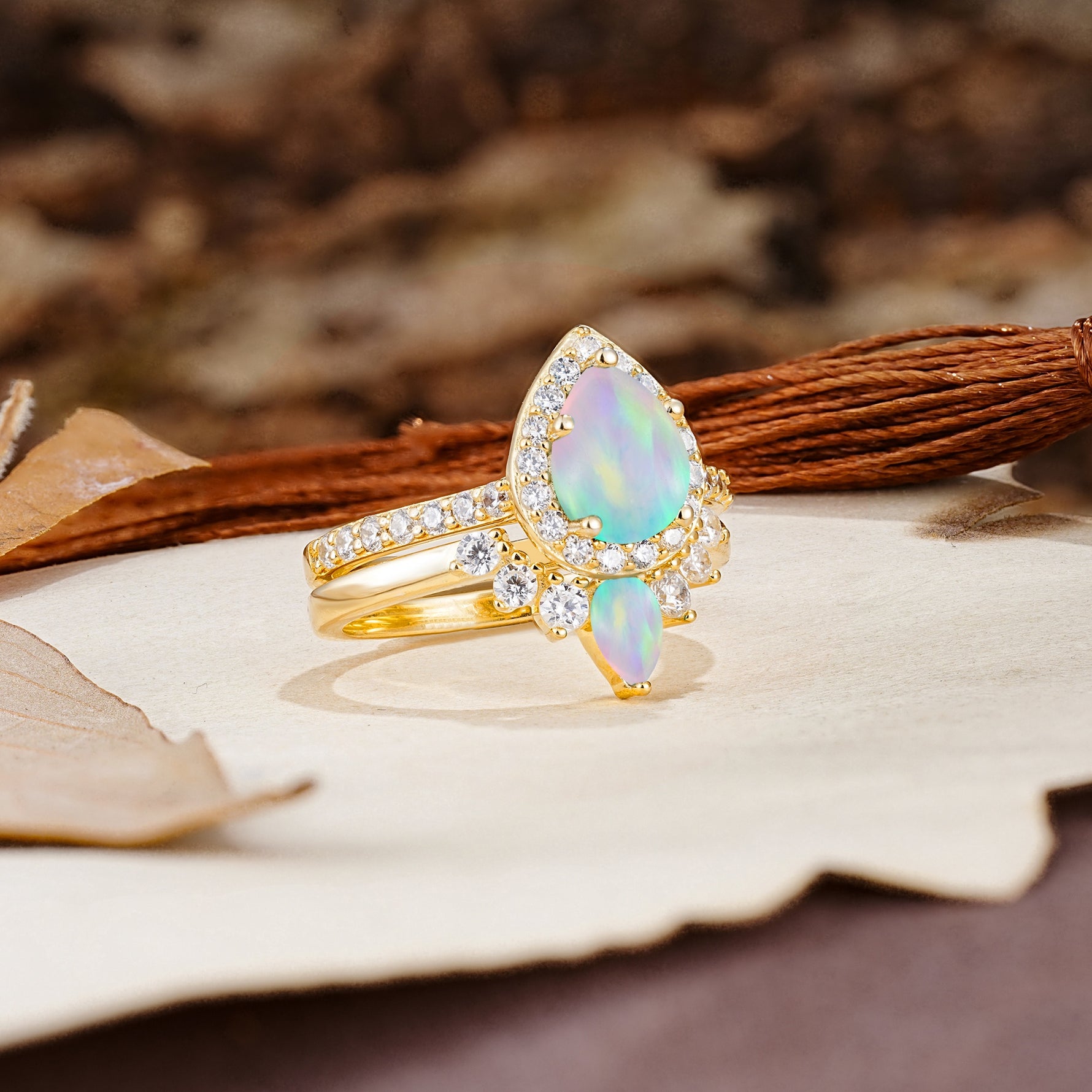 Classic Luxury Vintage 5-Prong Pear Cut Fire Opal Wedding Bride Ring Set - Additional view