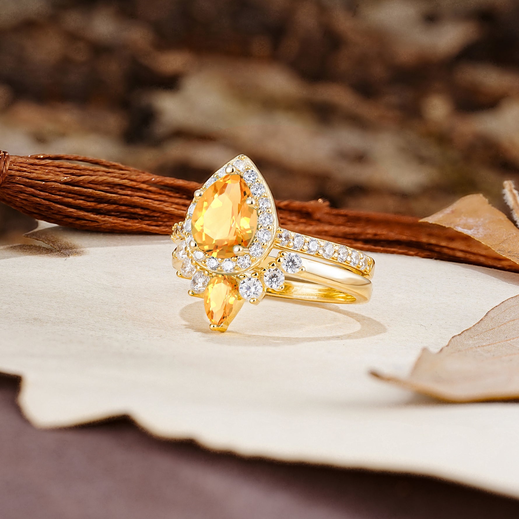 Classic Luxury Vintage 5-Prong Pear Cut Citrine Wedding Bride Ring Set - Additional view