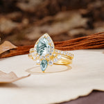 Classic Luxury Vintage 5-Prong Pear Cut Moss Agate Wedding Bride Ring Set - Additional view