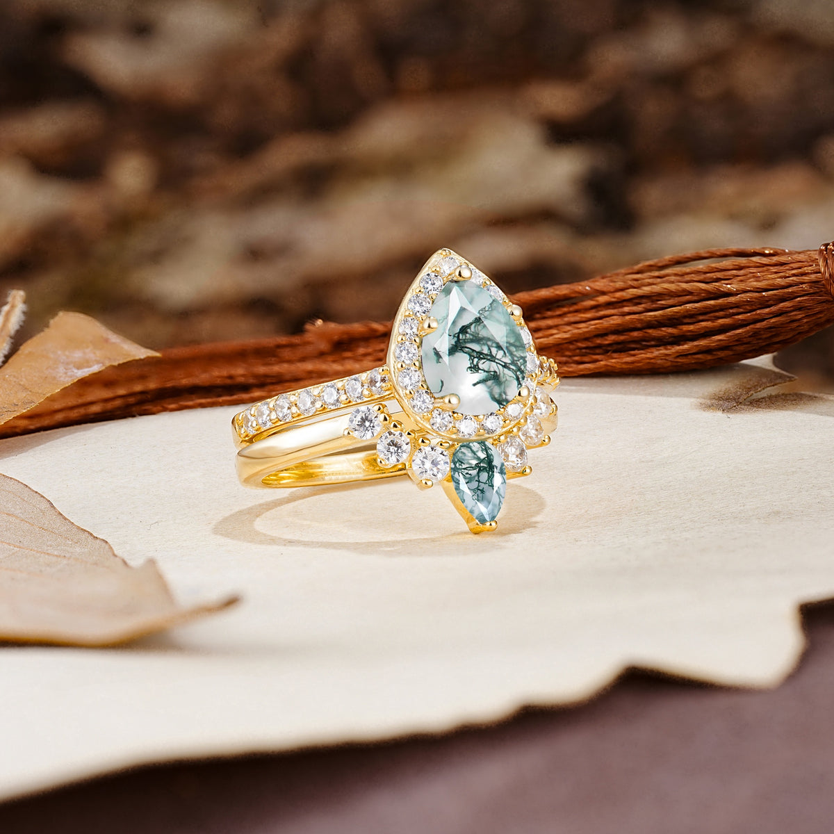 Classic Luxury Vintage 5-Prong Pear Cut Moss Agate Wedding Bride Ring Set - Additional view