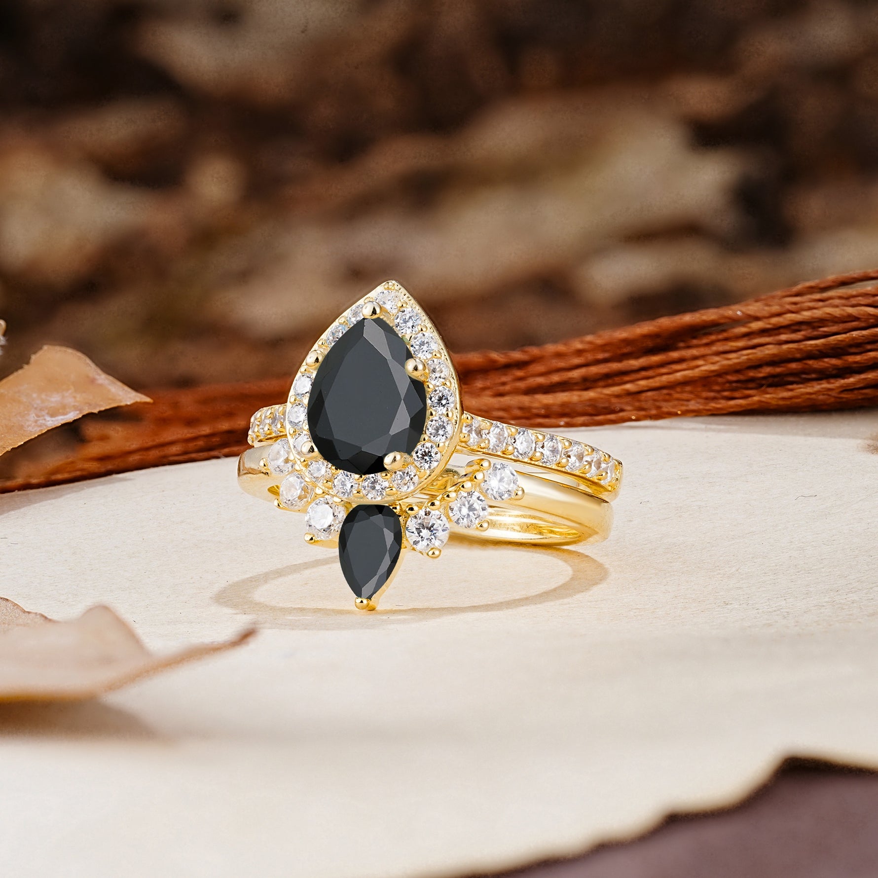 Classic Luxury Vintage 5-Prong Pear Cut Black Onyx Wedding Bride Ring Set - Additional view