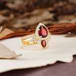 Classic Luxury Vintage 5-Prong Pear Cut Garnet Wedding Bride Ring Set - Additional view