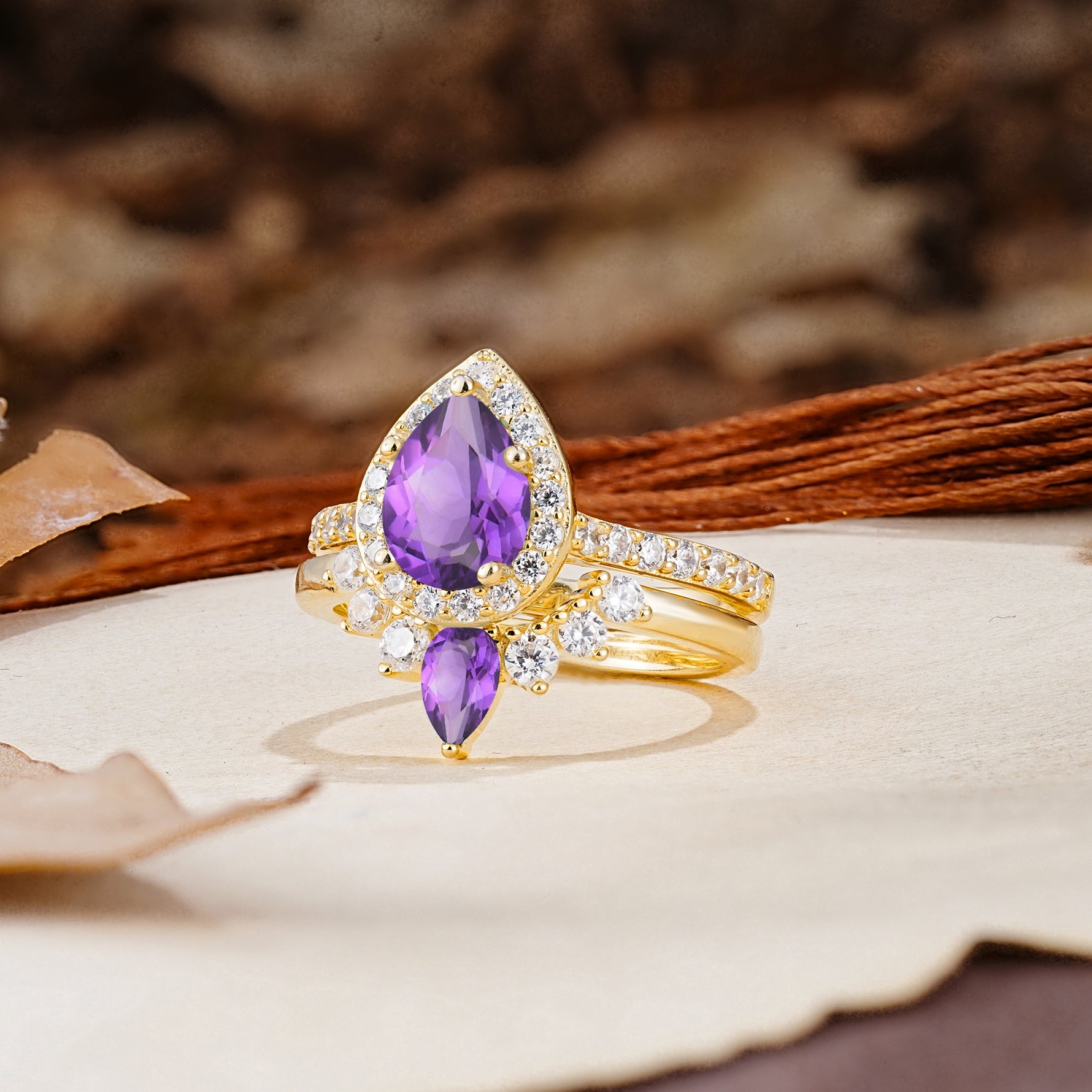 Classic Luxury Vintage 5-Prong Pear Cut Amethyst Wedding Bride Ring Set - Additional view