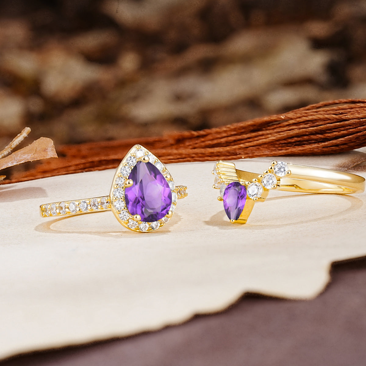 Classic Luxury Vintage 5-Prong Pear Cut Amethyst Wedding Bride Ring Set - Additional view