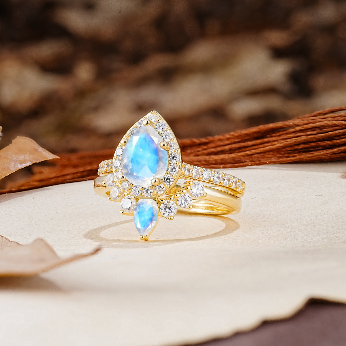 Classic Luxury Vintage 5-Prong Pear Cut Moonstone Wedding Bride Ring Set - Additional view