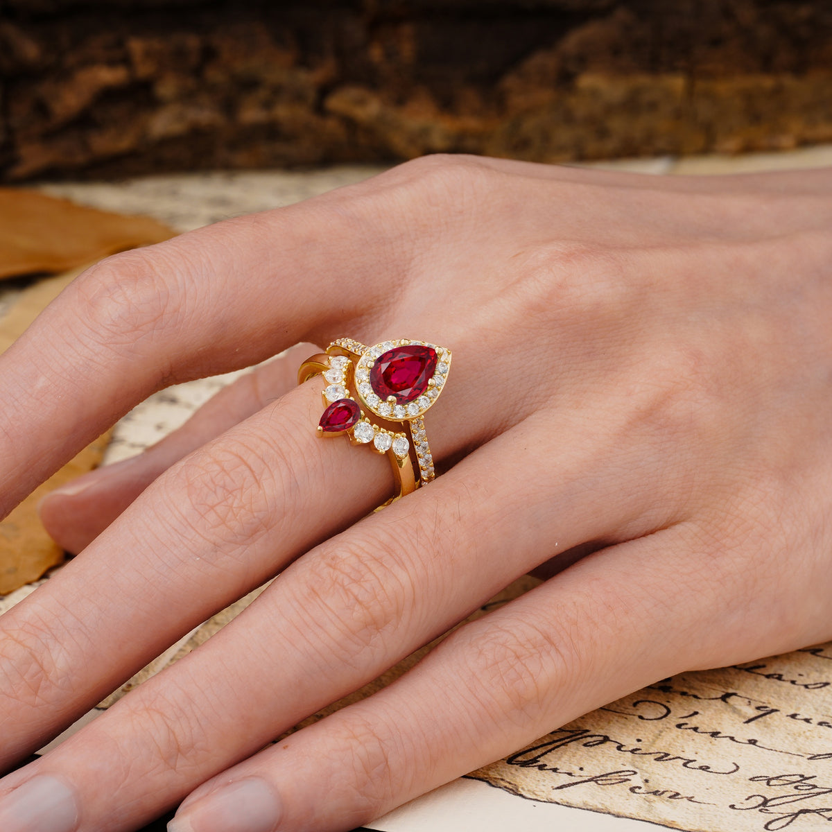 Classic Luxury Vintage 5-Prong Pear Cut Ruby Wedding Bride Ring Set - Additional view