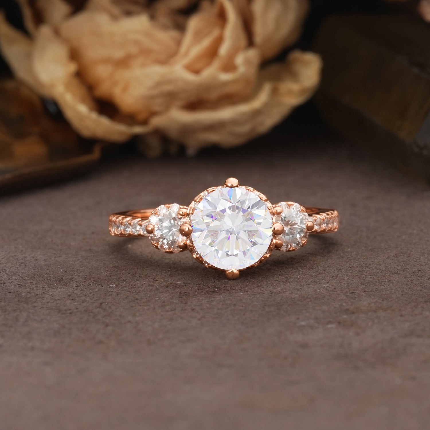 Classic Luxury 4-Prong Round Cut Moissanite Three Stones Wedding Ring - Additional view