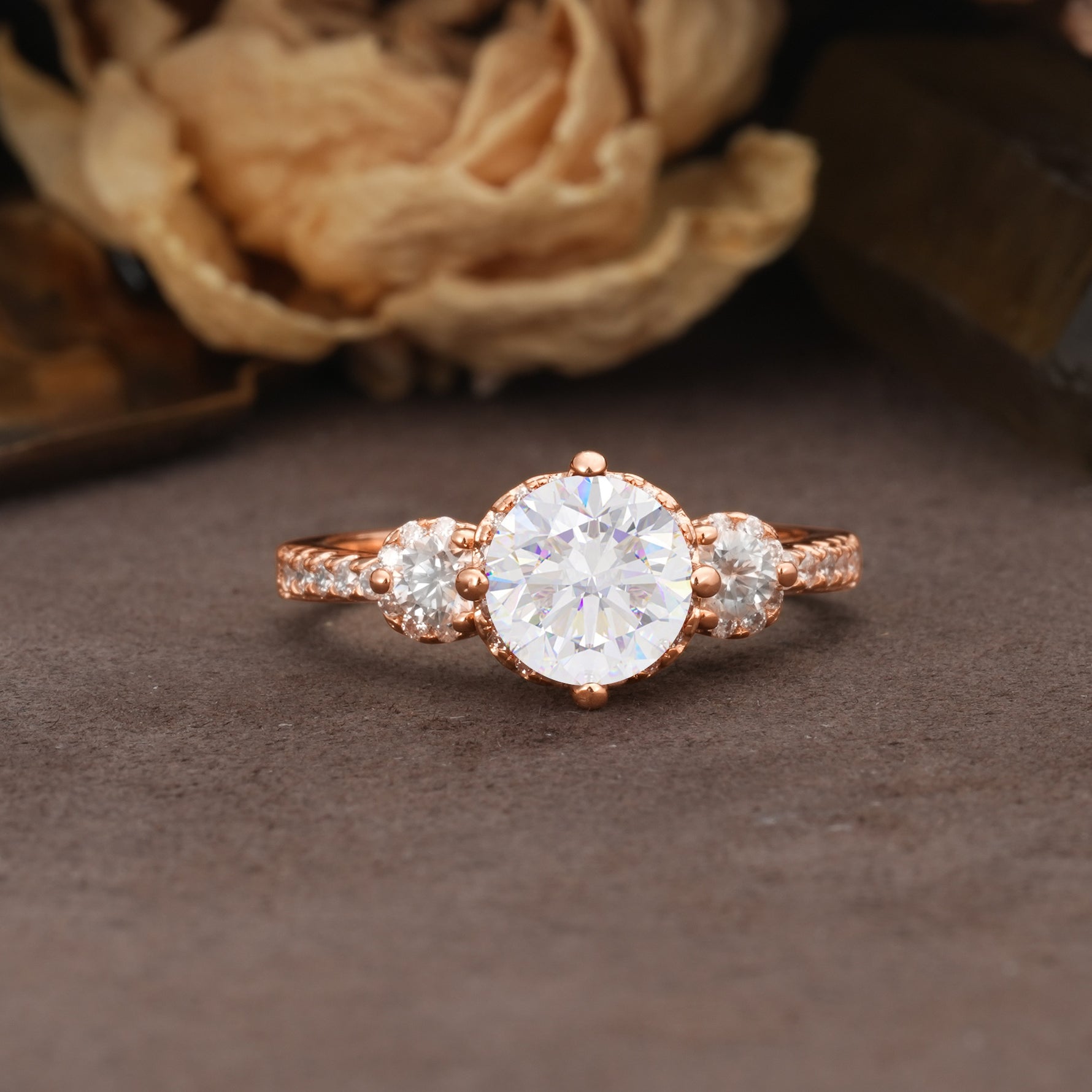 Classic Luxury 4-Prong Round Cut Moissanite Three Stones Wedding Ring - Additional view