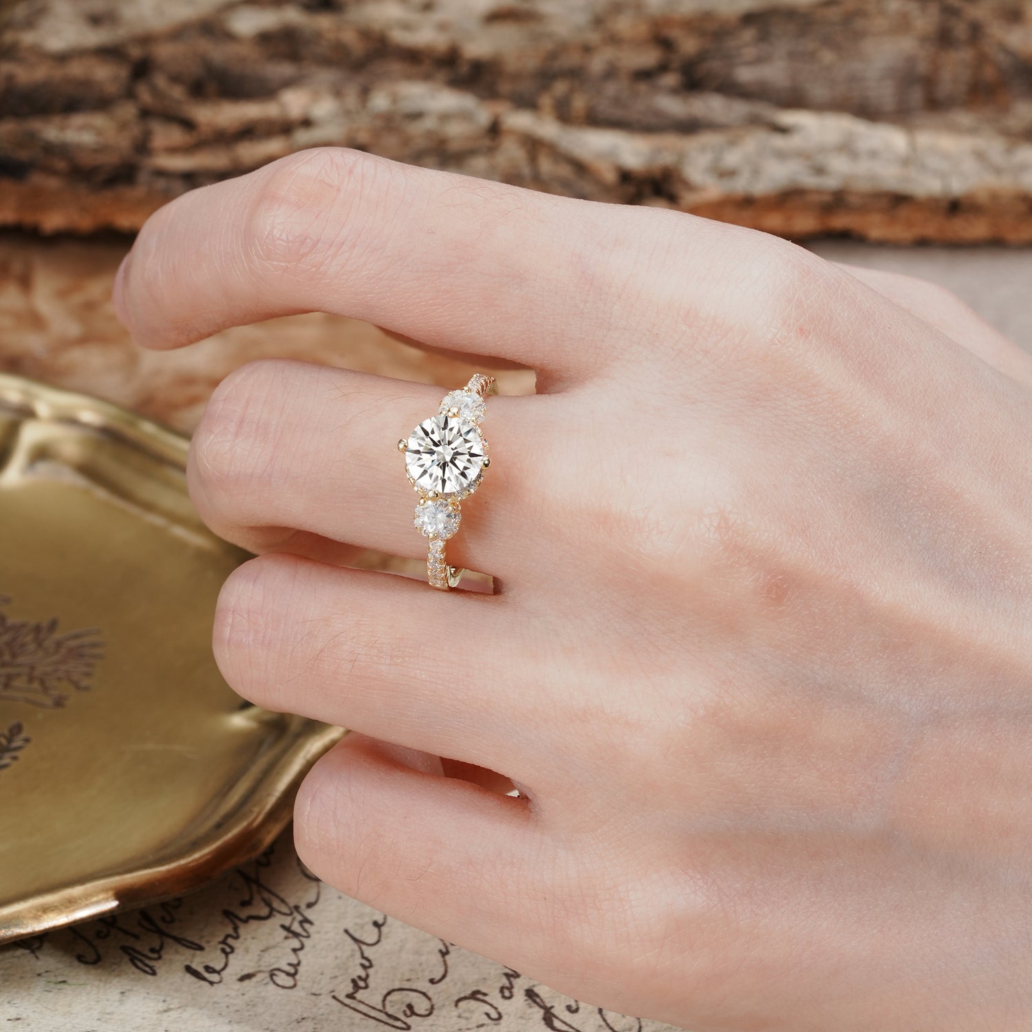 Classic Luxury 4-Prong Round Cut Lab Diamond Three Stones Wedding Ring