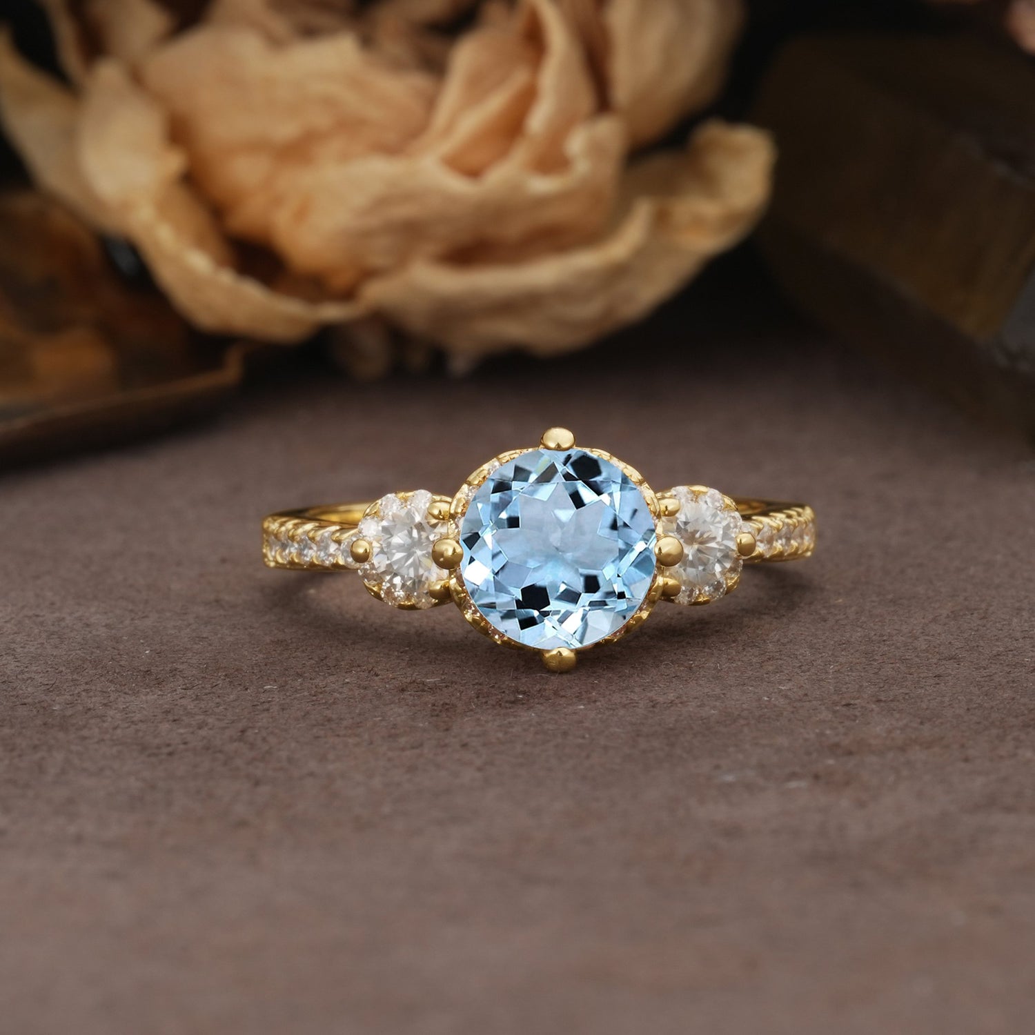 Classic Luxury 4-Prong Round Cut Aquamarine Three Stones Wedding Ring