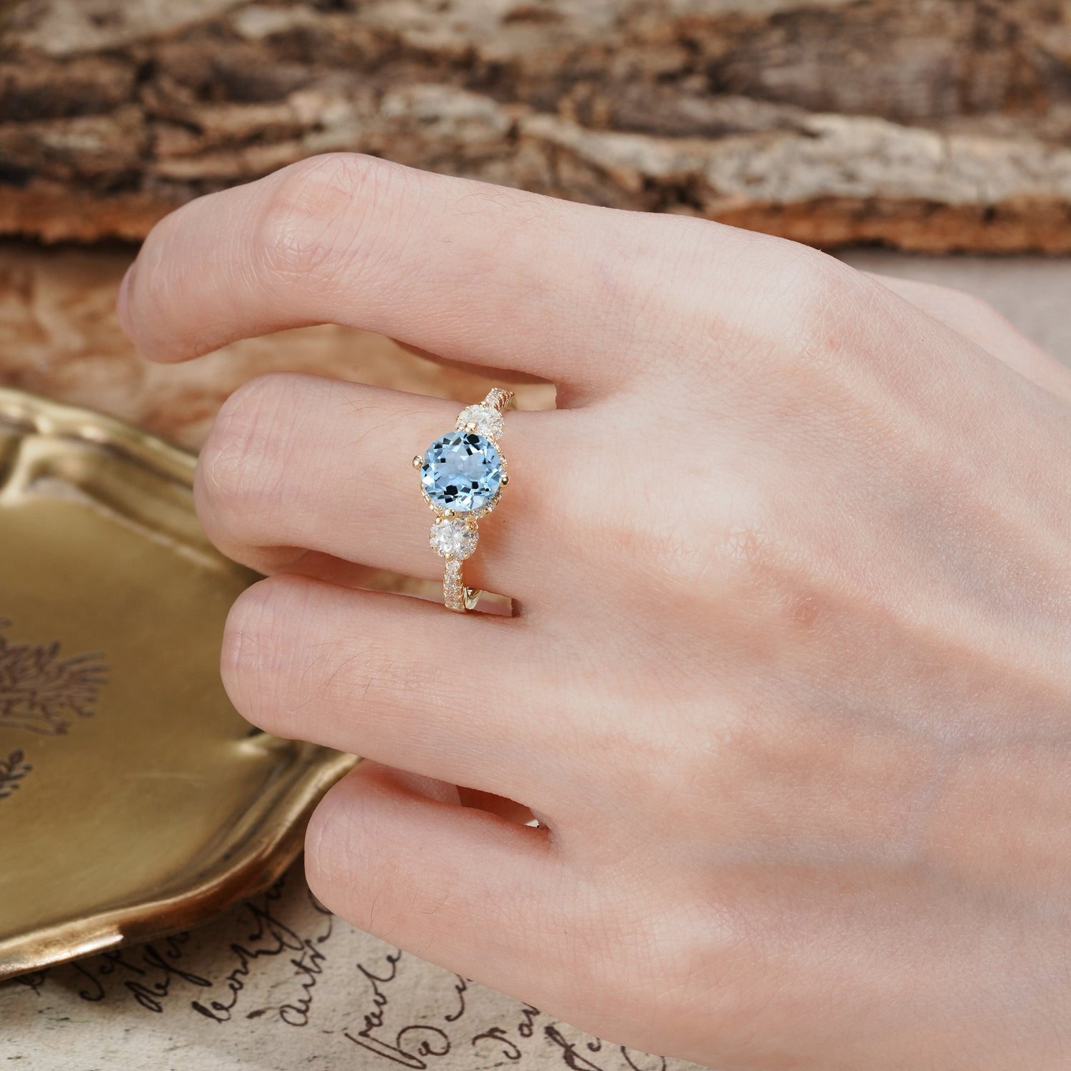 Classic Luxury 4-Prong Round Cut Aquamarine Three Stones Wedding Ring