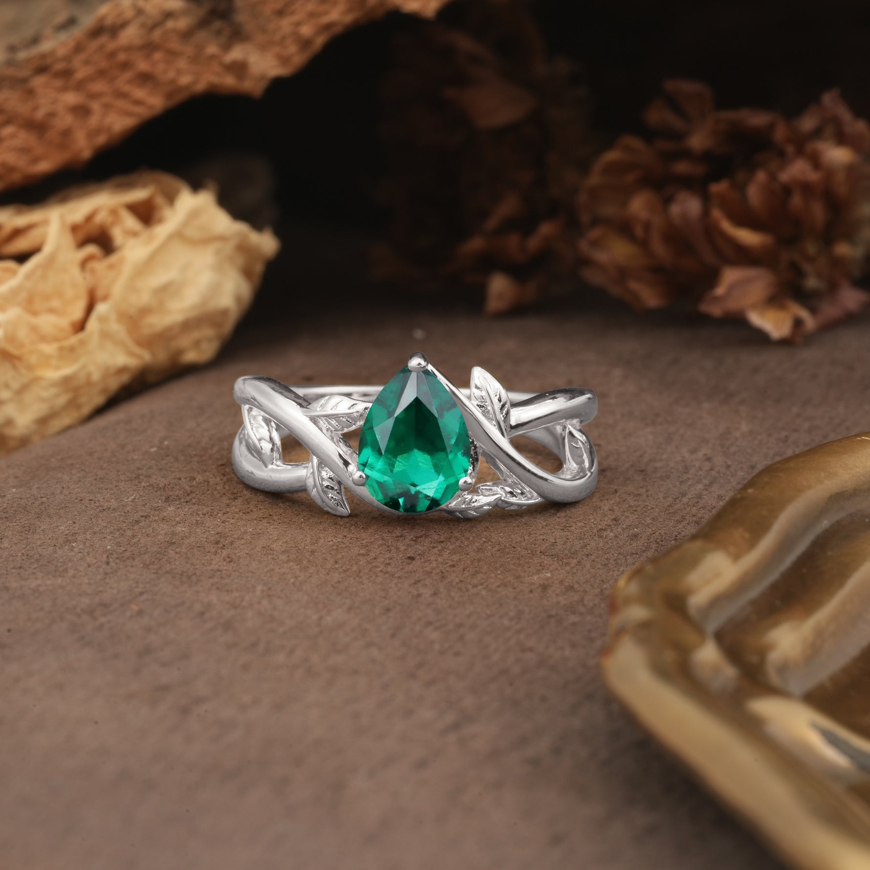 Nature-Inspired Classic Luxury: Entwined 3-Prong Pear Cut Emerald Engagement Ring - Additional view