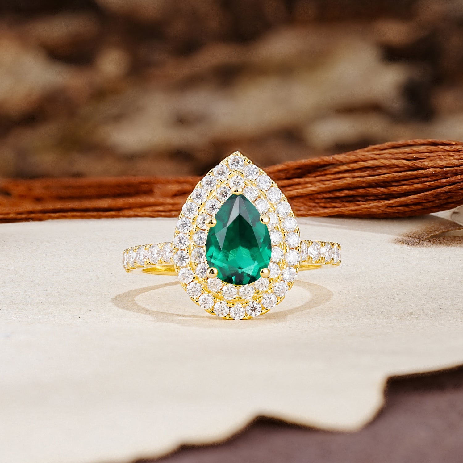 Retro-Luxe 5-Prong Pear Cut Emerald Engagement Ring - Additional view