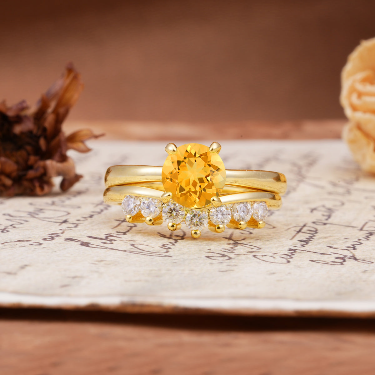 Classic Luxury Vintage 5-Prong Pear Cut Citrine Engagement Ring - Yellow-Gold