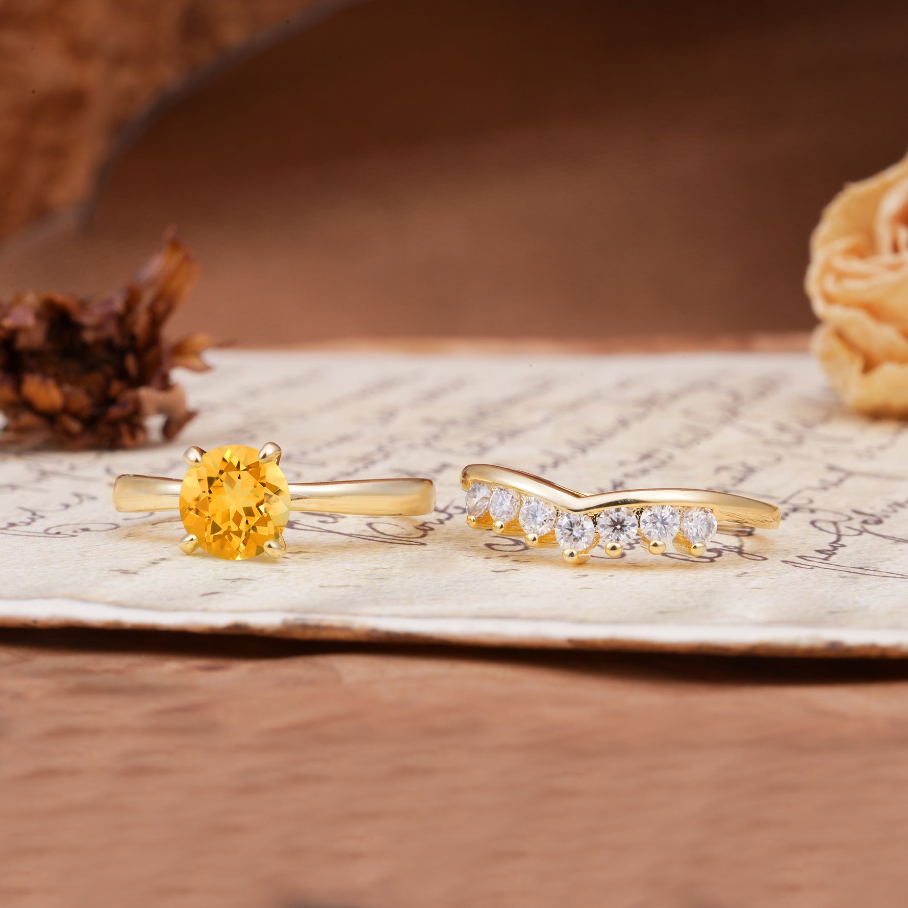 Classic Luxury Vintage 5-Prong Pear Cut Citrine Engagement Ring - Additional view