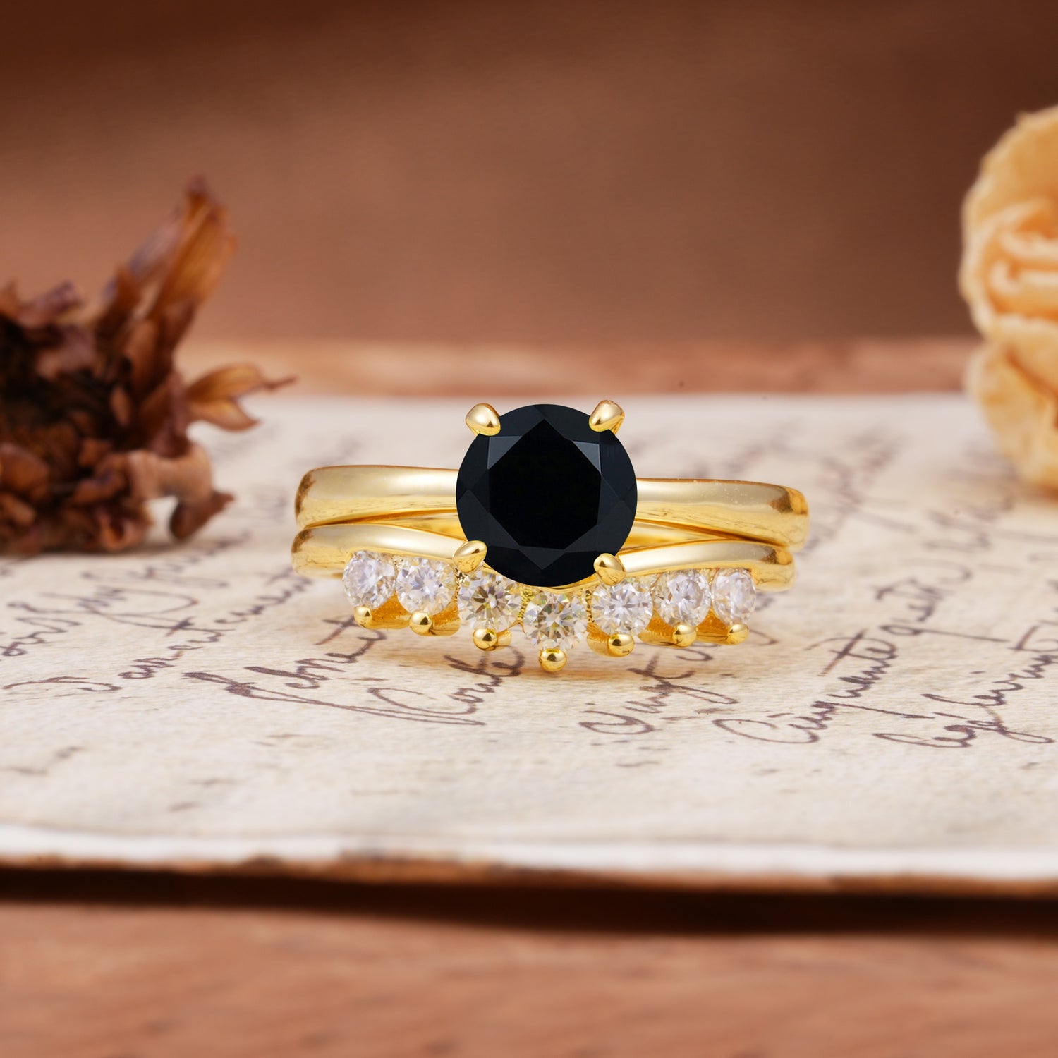 Classic Luxury Vintage 5-Prong Pear Cut Black Onyx Engagement Ring - Yellow-Gold