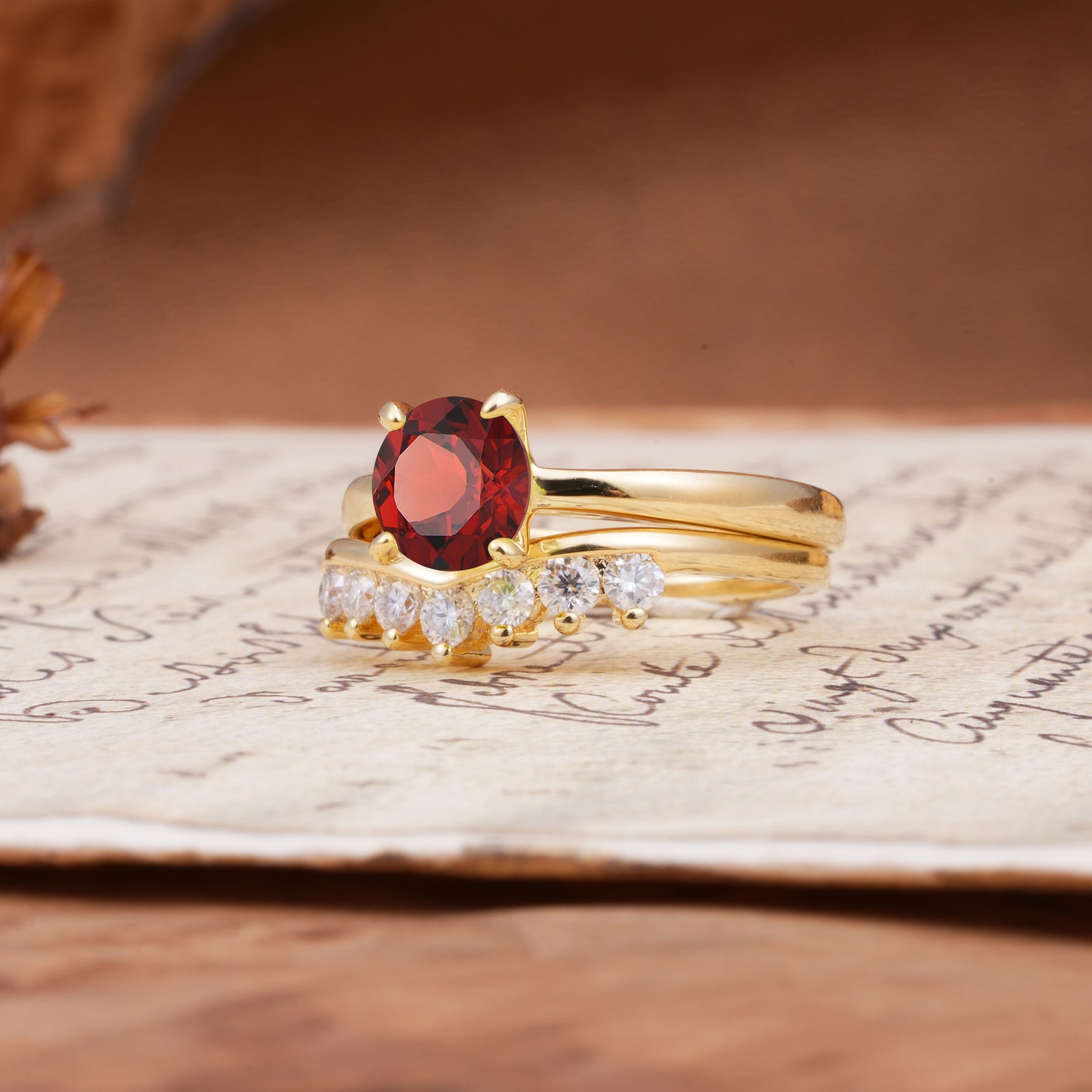 Classic Luxury Vintage 5-Prong Pear Cut Garnet Engagement Ring - Rose-Gold