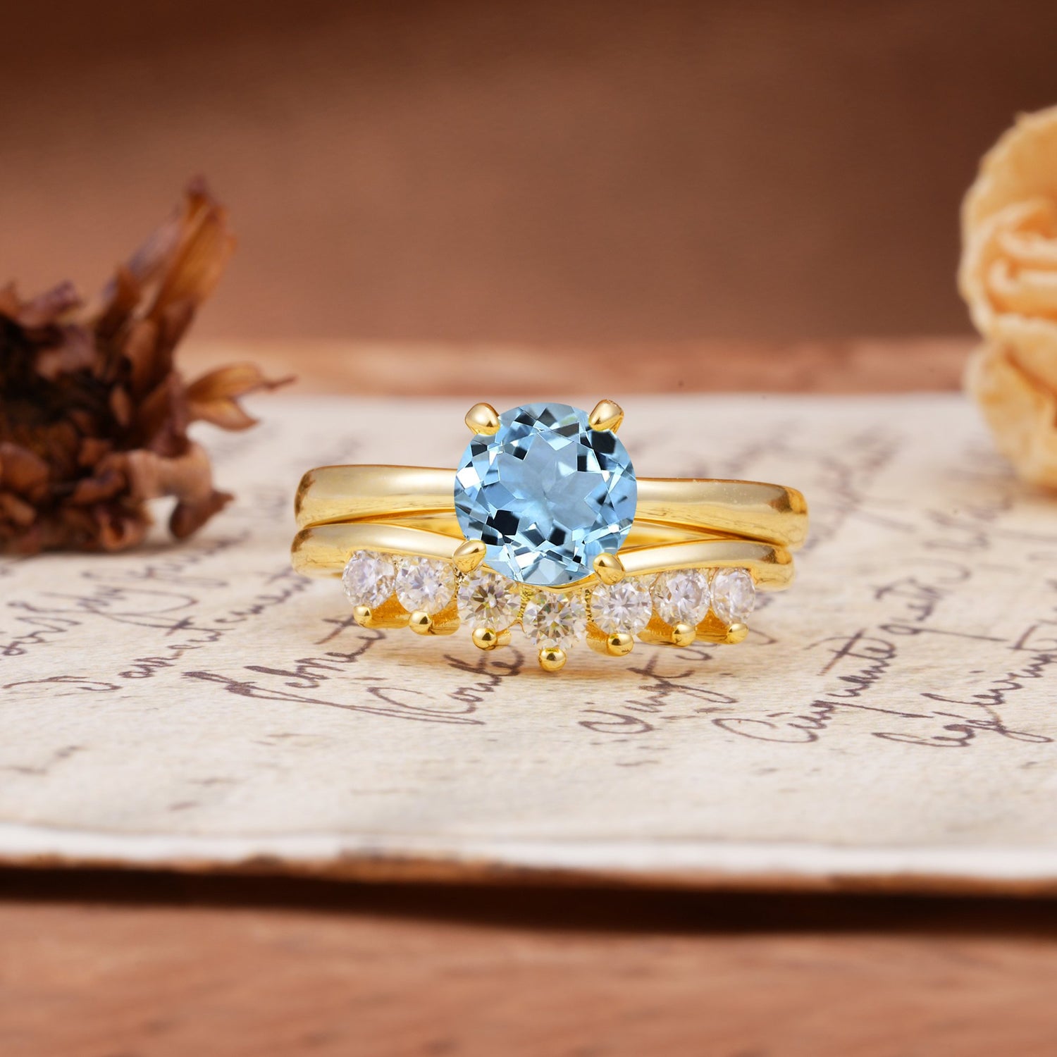 Classic Luxurious 4-Prong Round Cut Aquamarine Wedding Bride Ring Set
