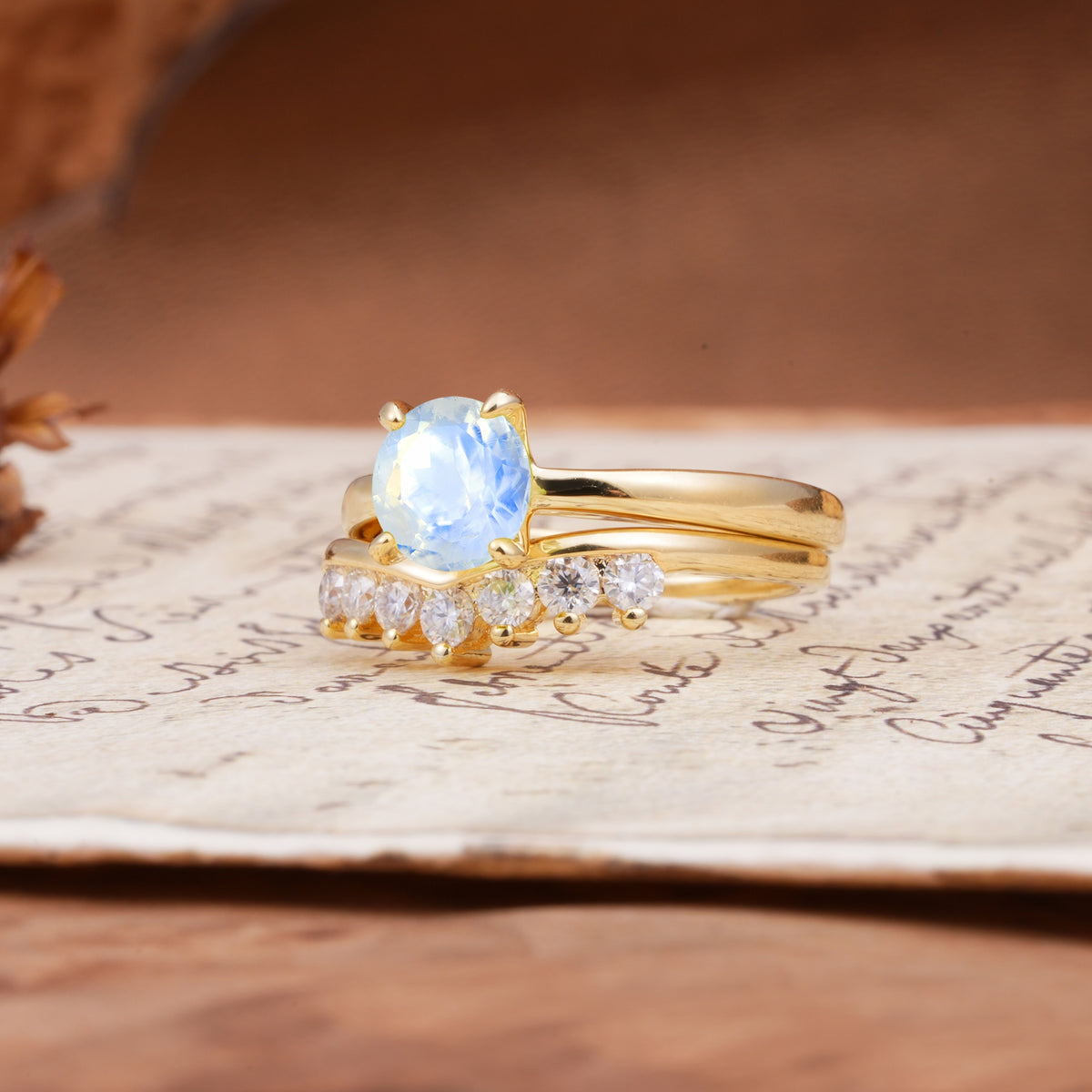 Classic Luxury Vintage 5-Prong Pear Cut Moonstone Engagement Ring - Rose-Gold