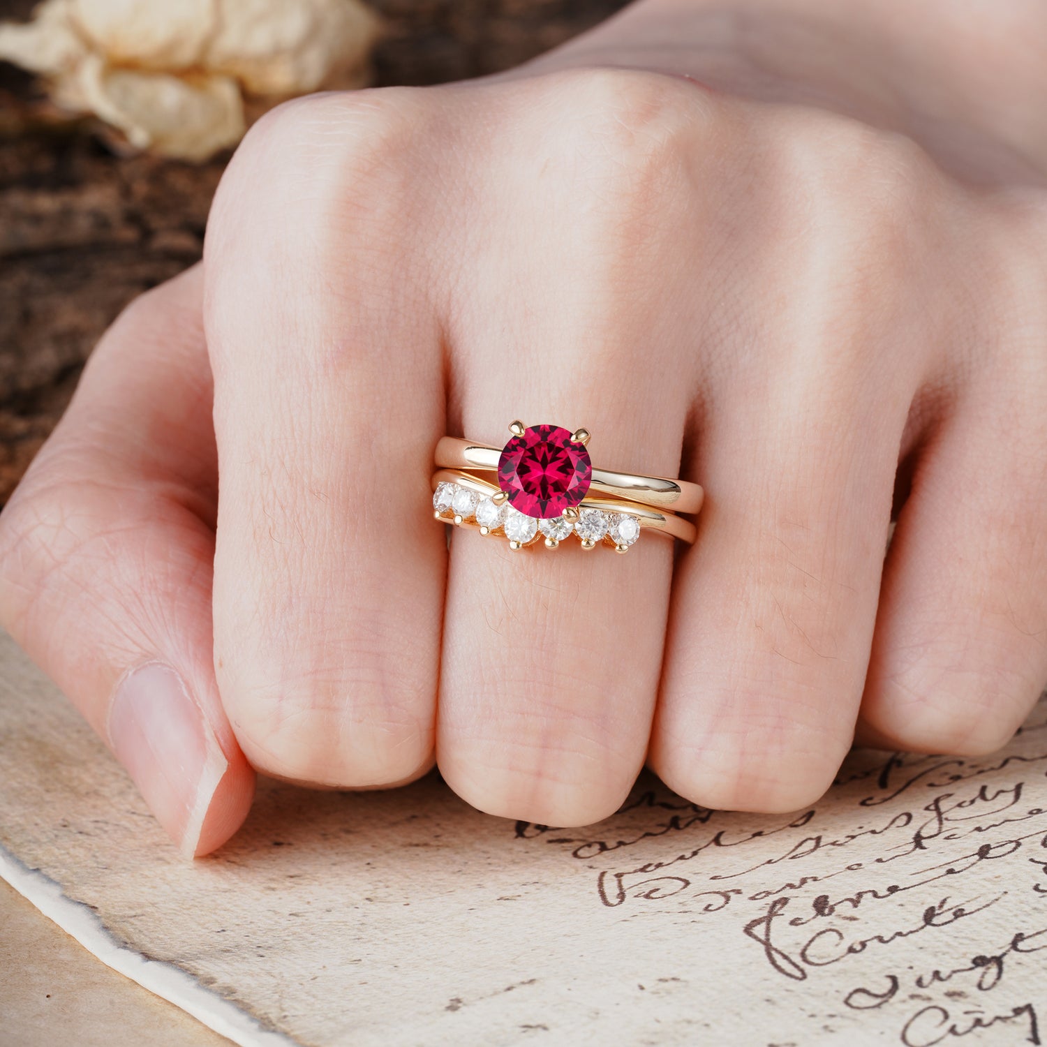 Classic Luxurious 4-Prong Round Cut Ruby Wedding Bride Ring Set