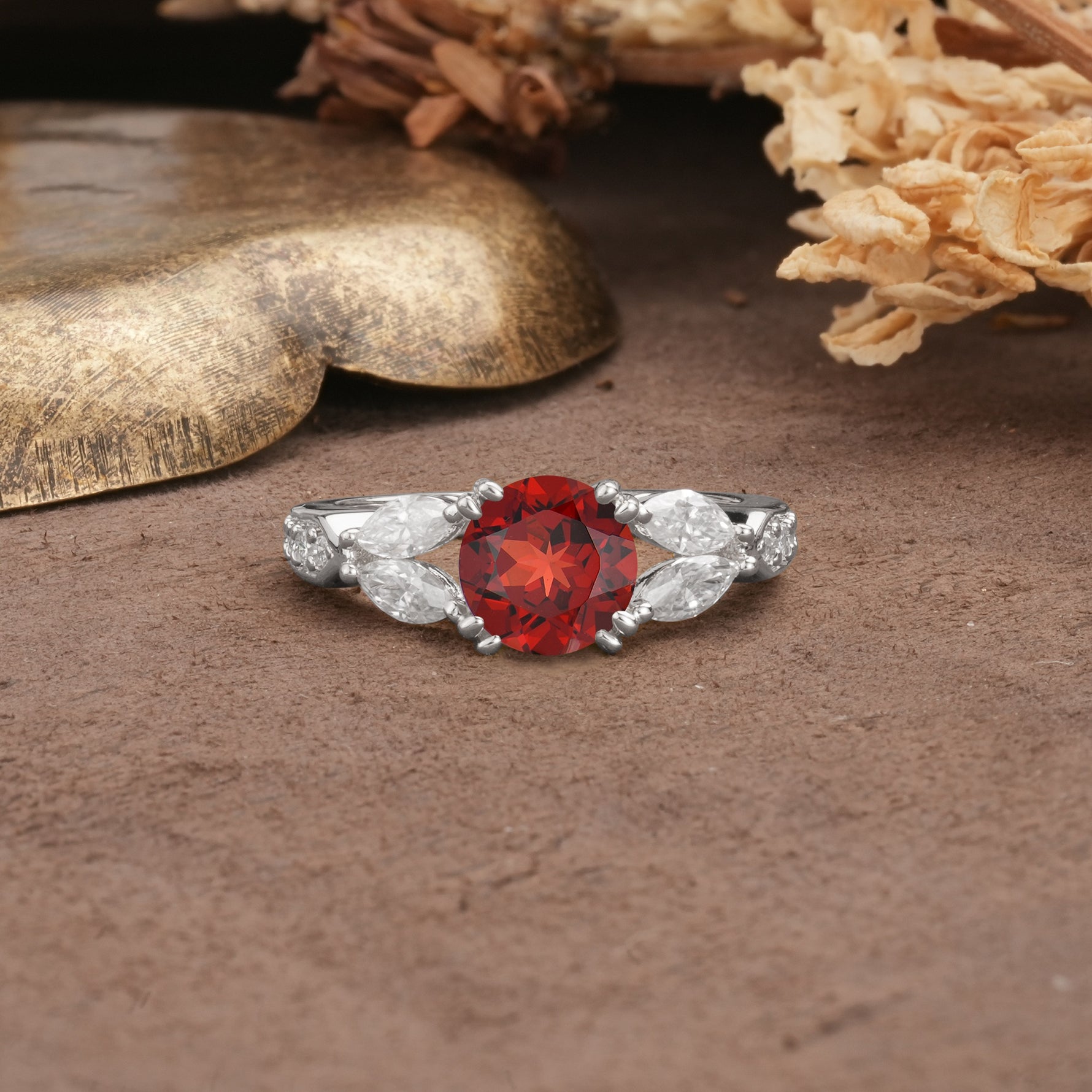 Luxurious and Unique 8-Prong Round Cut Garnet Engagement Ring - Additional view