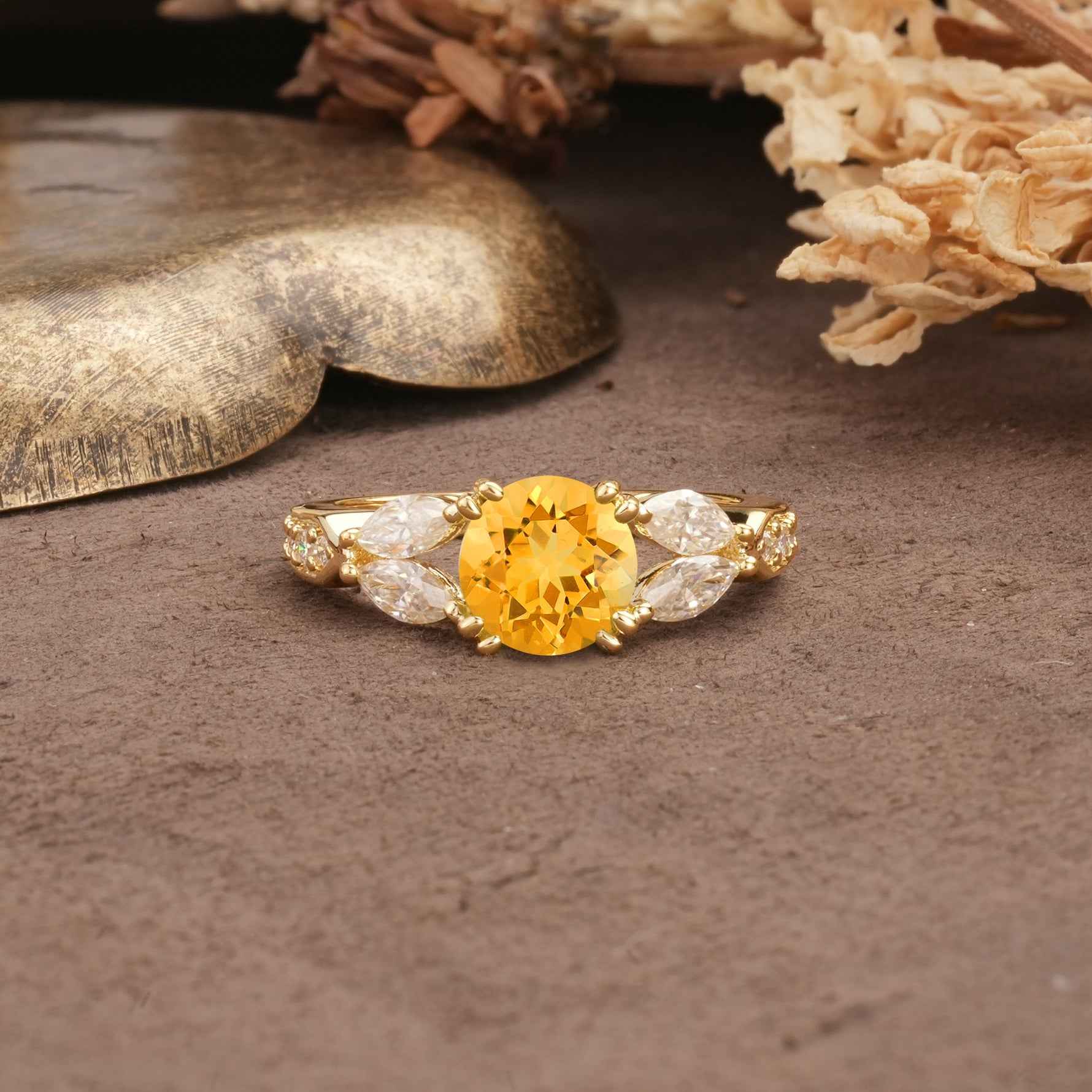 Luxurious and Unique 8-Prong Round Cut Citrine Engagement Ring - Additional view